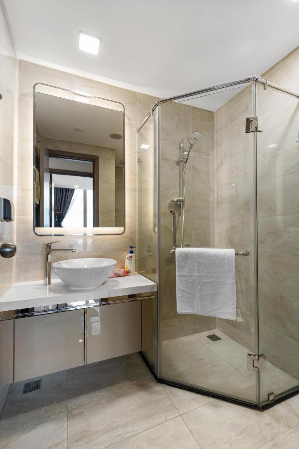 *Bom Homes* Vinhomes Central Park- Luxury Apartment Хошимин Екстериор снимка