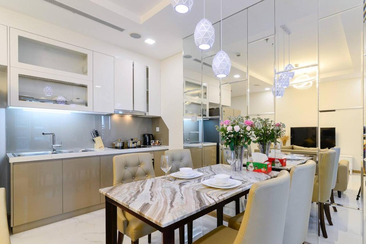 *Bom Homes* Vinhomes Central Park- Luxury Apartment Хошимин Екстериор снимка