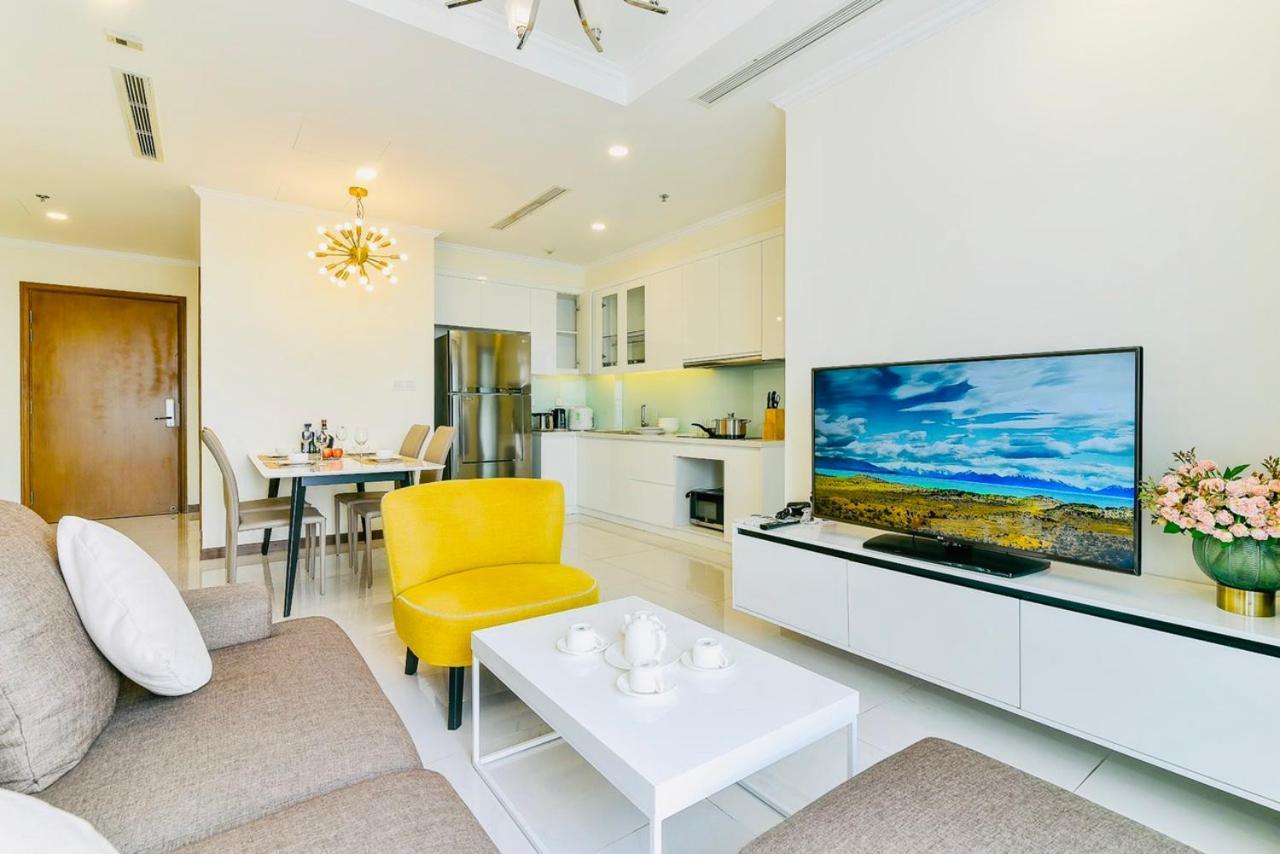 *Bom Homes* Vinhomes Central Park- Luxury Apartment Хошимин Екстериор снимка